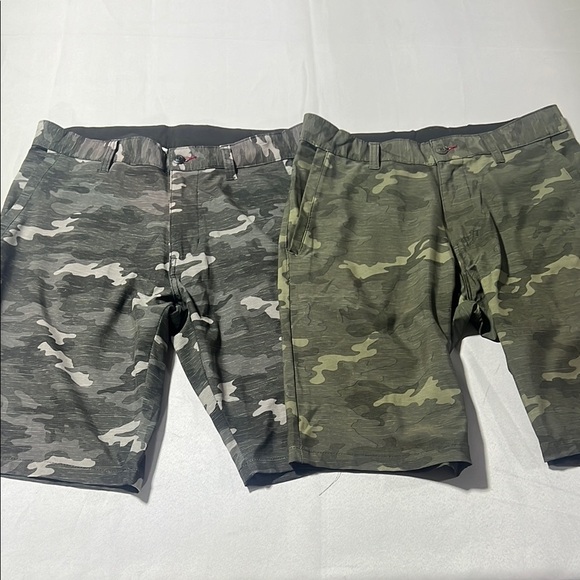 2 Burnside Men's hybrid shorts - Picture 1 of 11